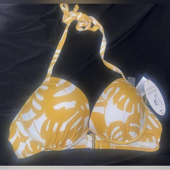 Colorful Swimwear Bundle Size Small Retail $238 - Picture 11 of 12